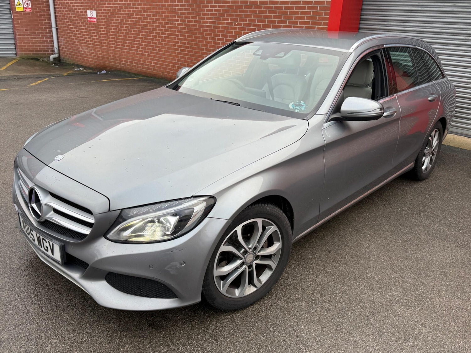 Used Mercedes-Benz C Class 2015 for sale - 77237495: Photo 6