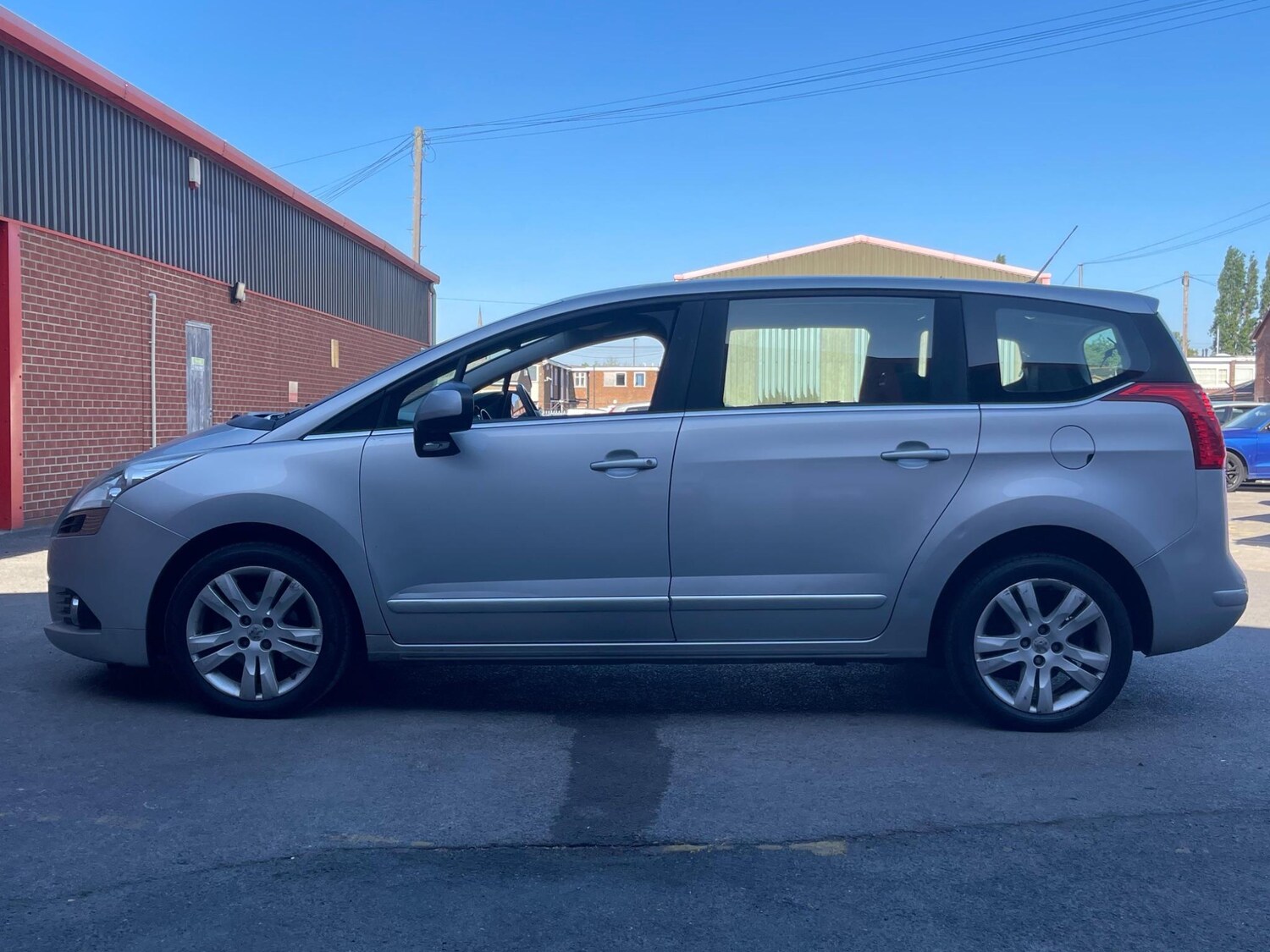 Used Peugeot 5008 for sale - 77695522: Photo 8