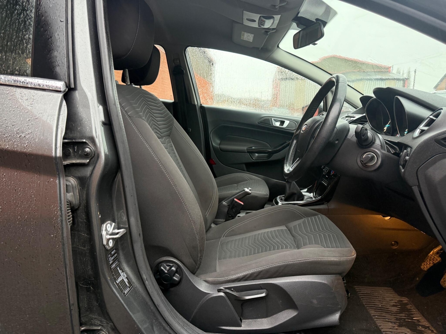 Used Ford Fiesta 2016 for sale - 77468828: Photo 21