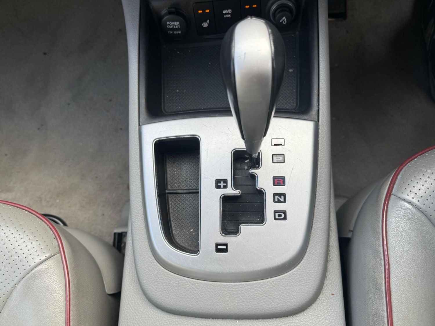 Used Hyundai Santa Fe 2009 for sale - 77882891: Photo 18