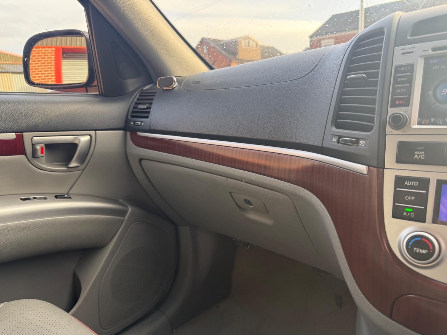 Used Hyundai Santa Fe 2009 for sale - 77882891: Photo 20