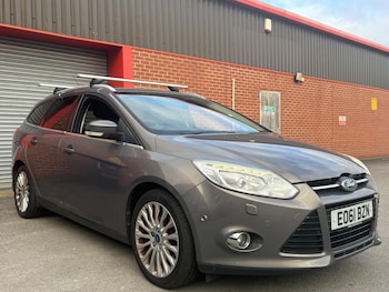 2011 (61) - 2.0 TDCi 163 Titanium X 5dr Powershift