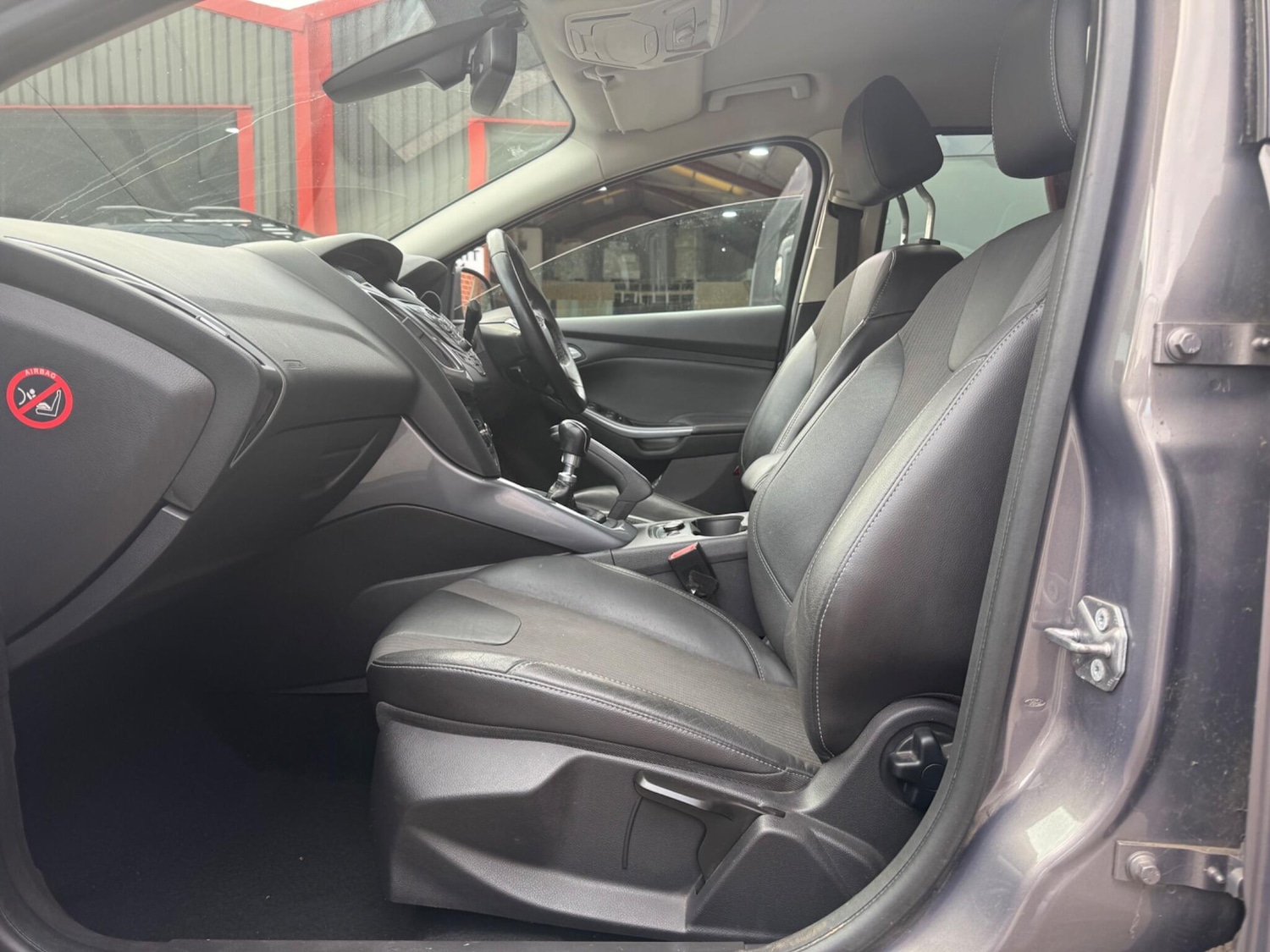 Used Ford Focus 2011 for sale - 77082054: Photo 25