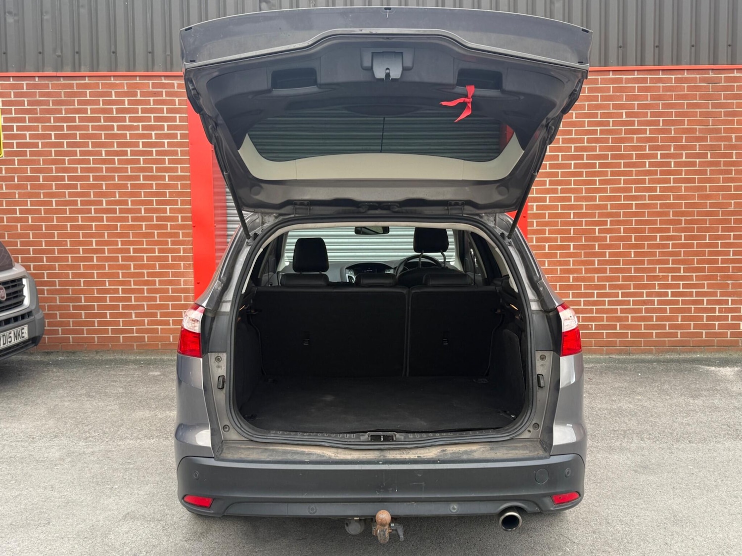 Used Ford Focus 2011 for sale - 77082054: Photo 37