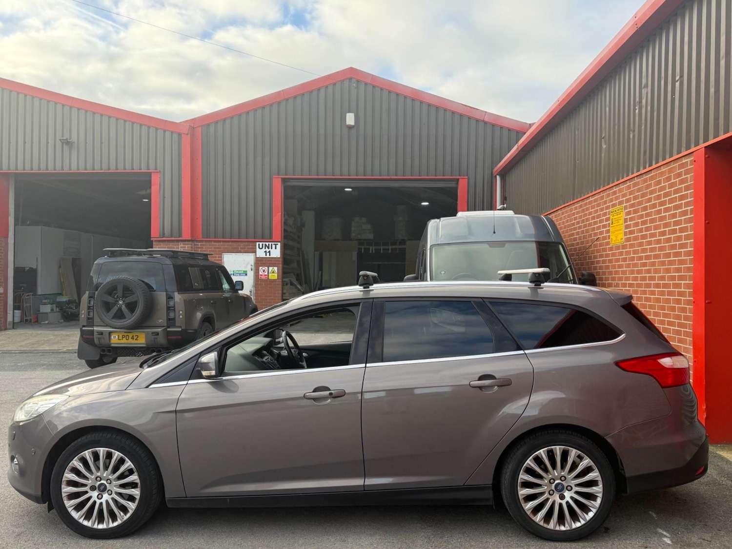 Used Ford Focus 2011 for sale - 77082054: Photo 8