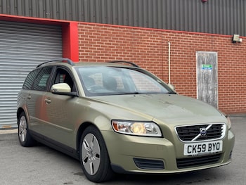 Used Volvo V50 2009 for sale - 75981723: Photo
