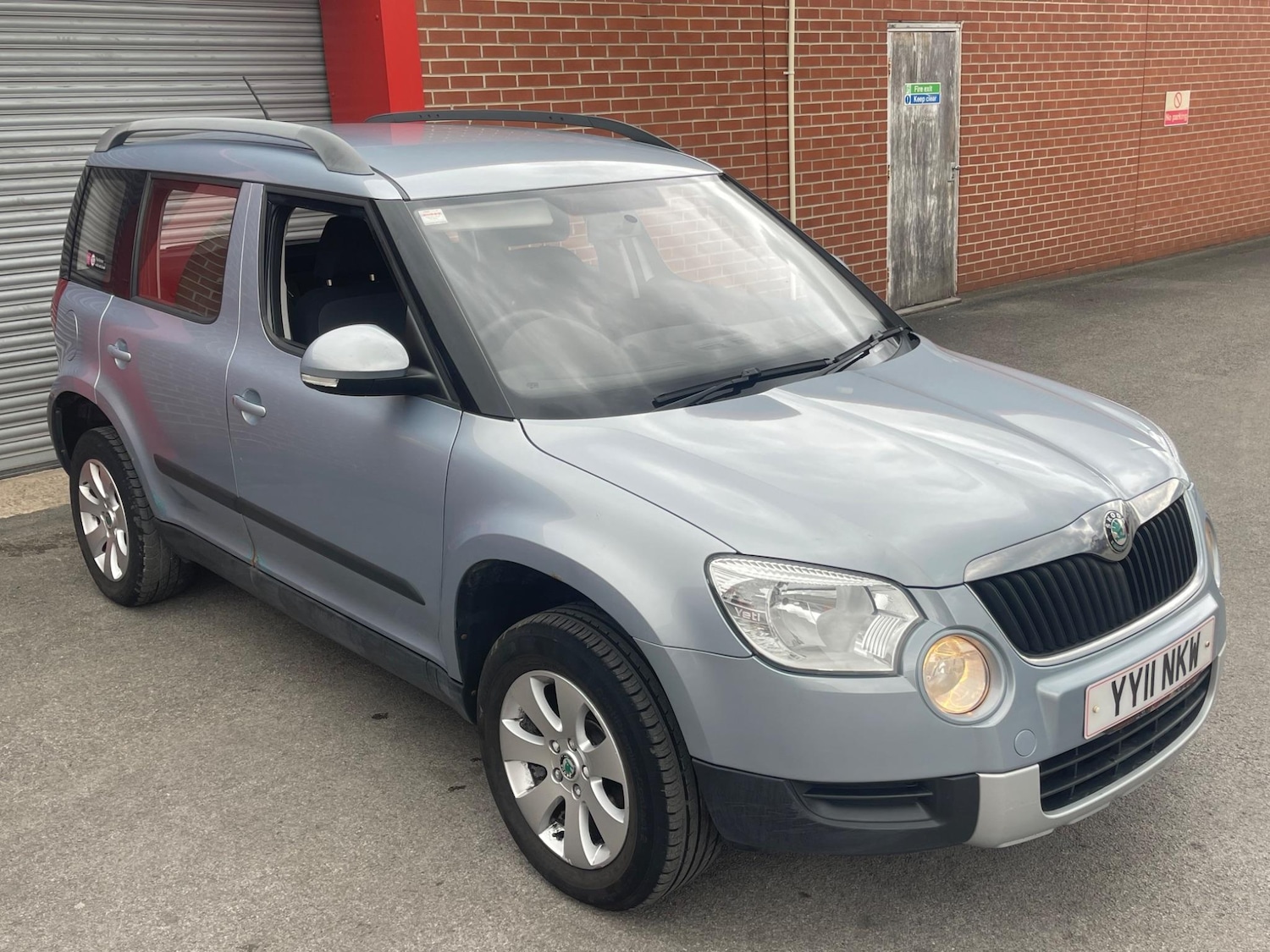 Used Skoda Yeti 2011 for sale - 75981748: Photo 2