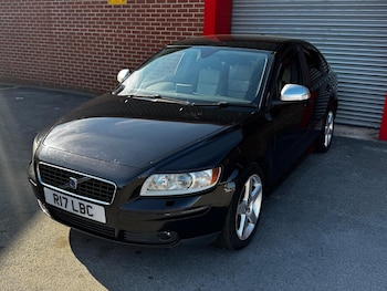 Used Volvo S40 2009 for sale - 75981750: Photo