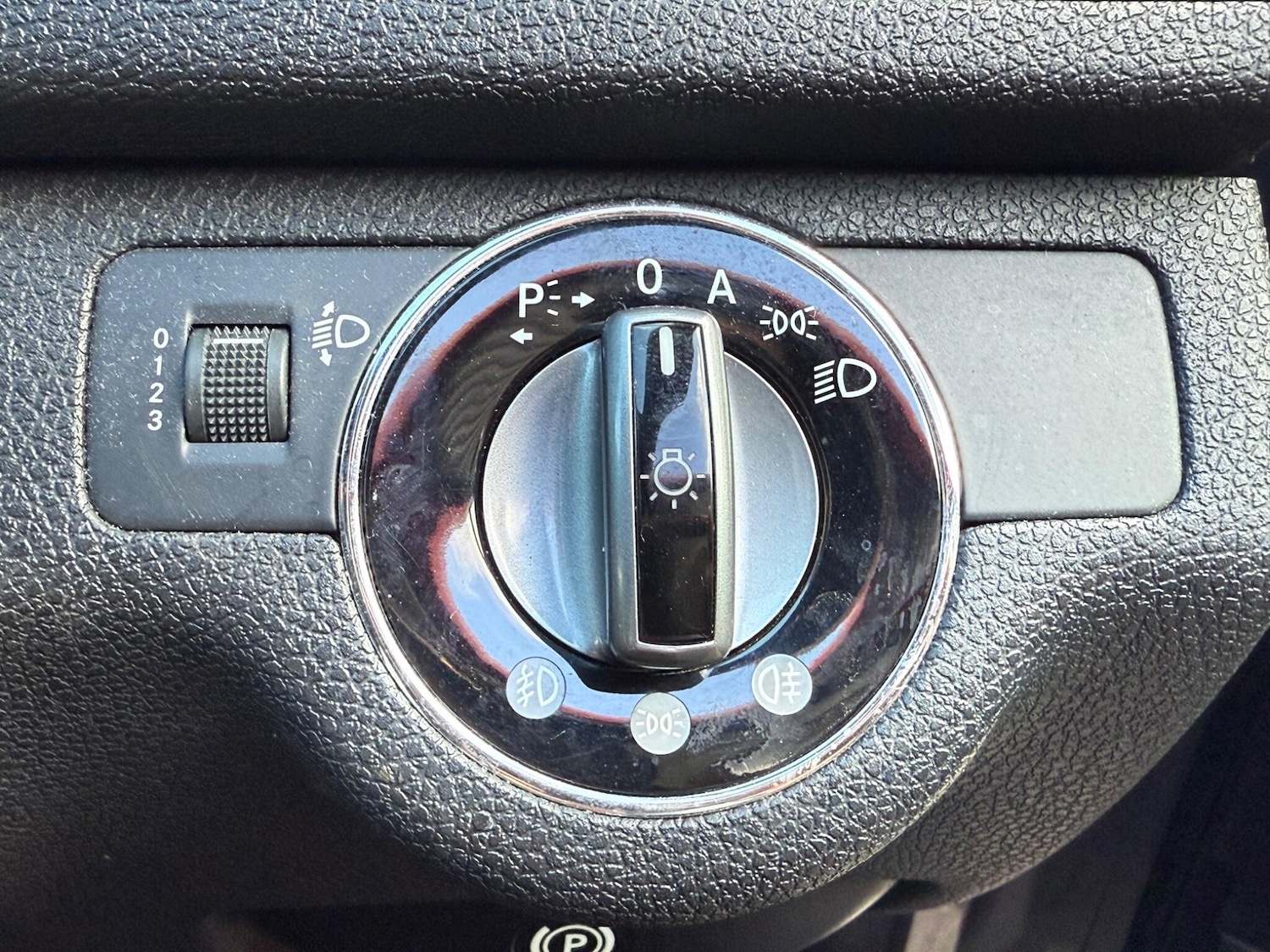 Used Mercedes-Benz C Class 2009 for sale - 77882584: Photo 10