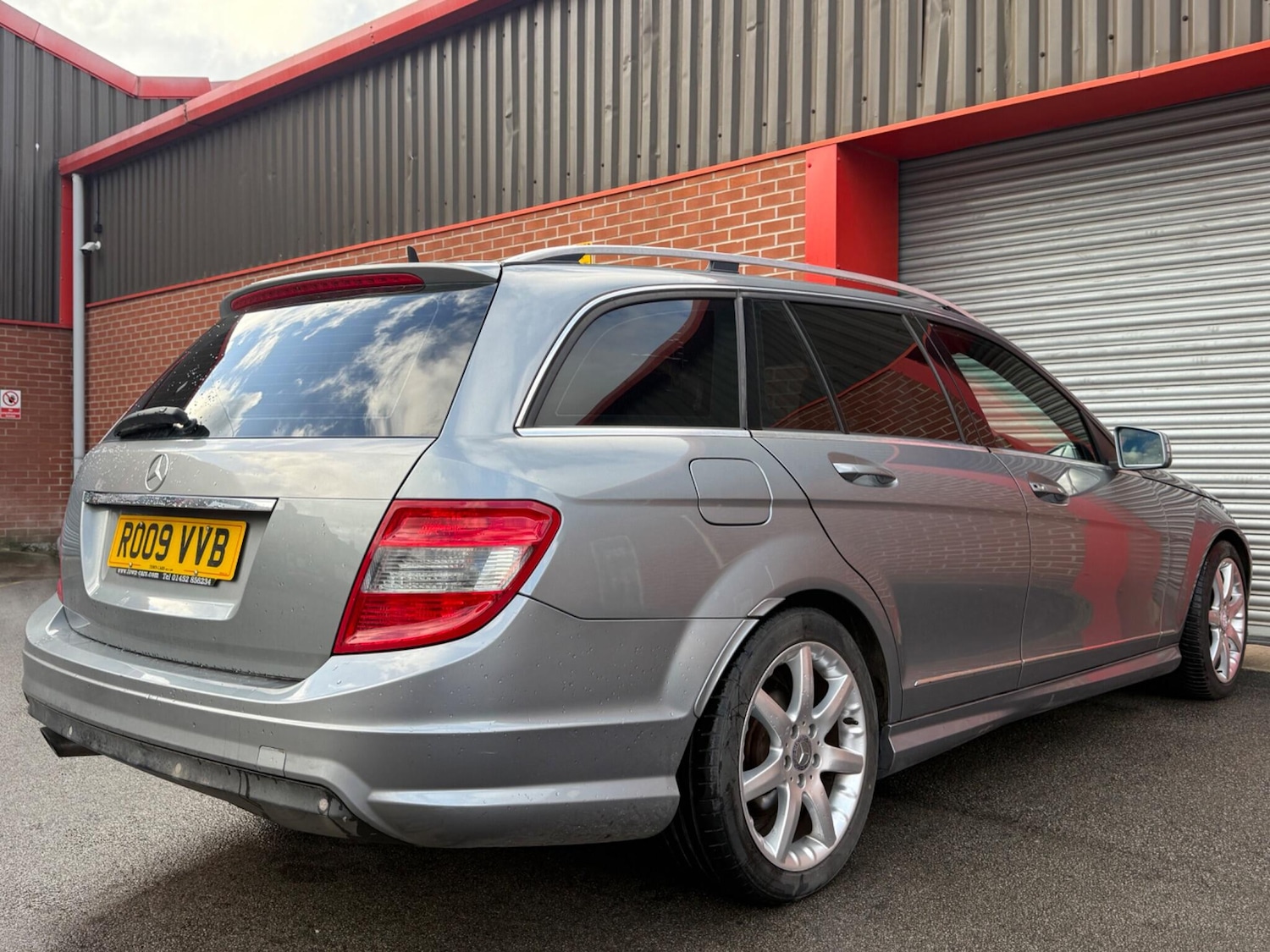 Used Mercedes-Benz C Class 2009 for sale - 77882584: Photo 31