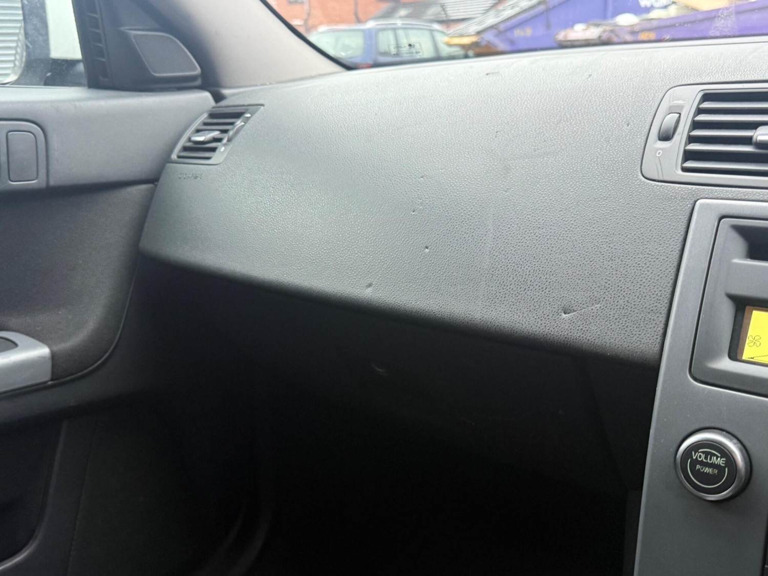 Used Volvo V50 2012 for sale - 77523646: Photo 19