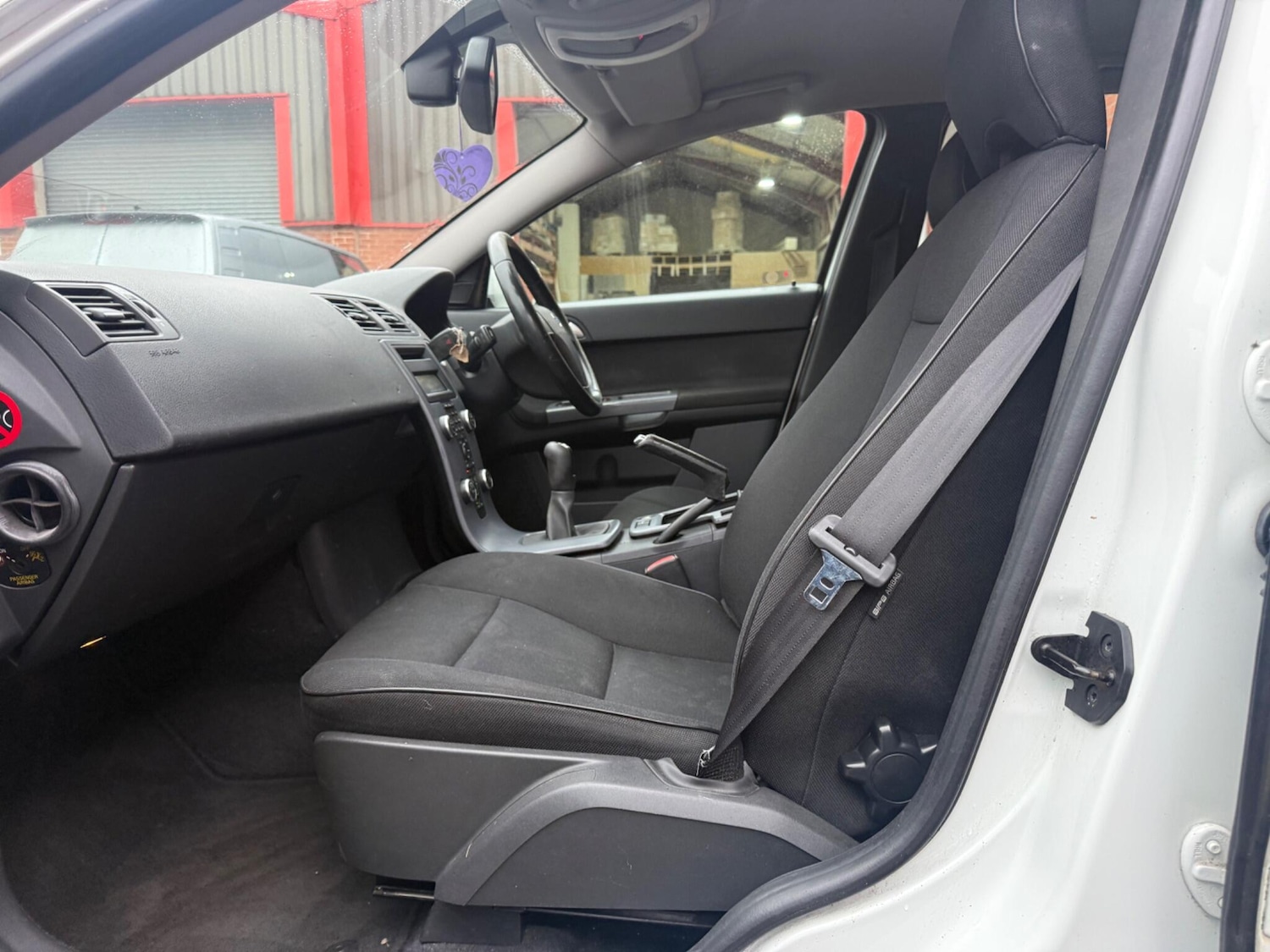 Used Volvo V50 2012 for sale - 77523646: Photo 22