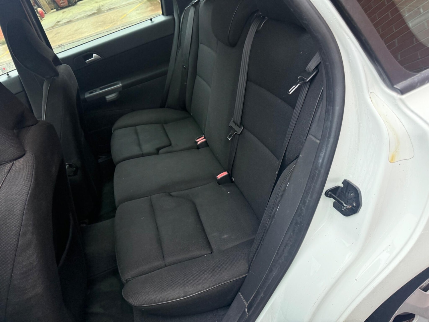 Used Volvo V50 2012 for sale - 77523646: Photo 25