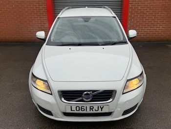 Used Volvo V50 2012 for sale - 77523646: Photo