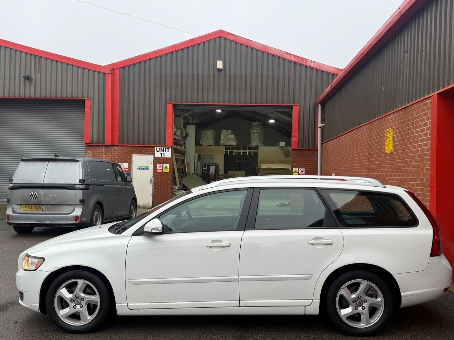 Used Volvo V50 2012 for sale - 77523646: Photo 8