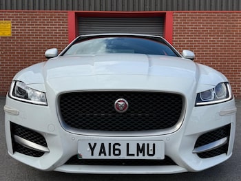 Used Jaguar XF 2016 for sale - 75981777: Photo
