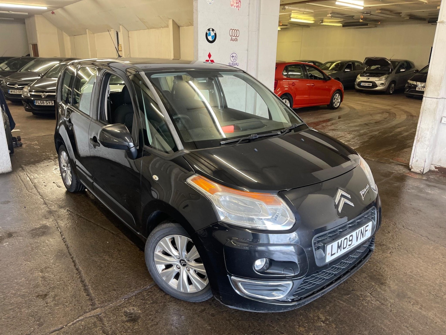 Used Citroen C3 Picasso 2009 for sale - 76989432: Photo 2