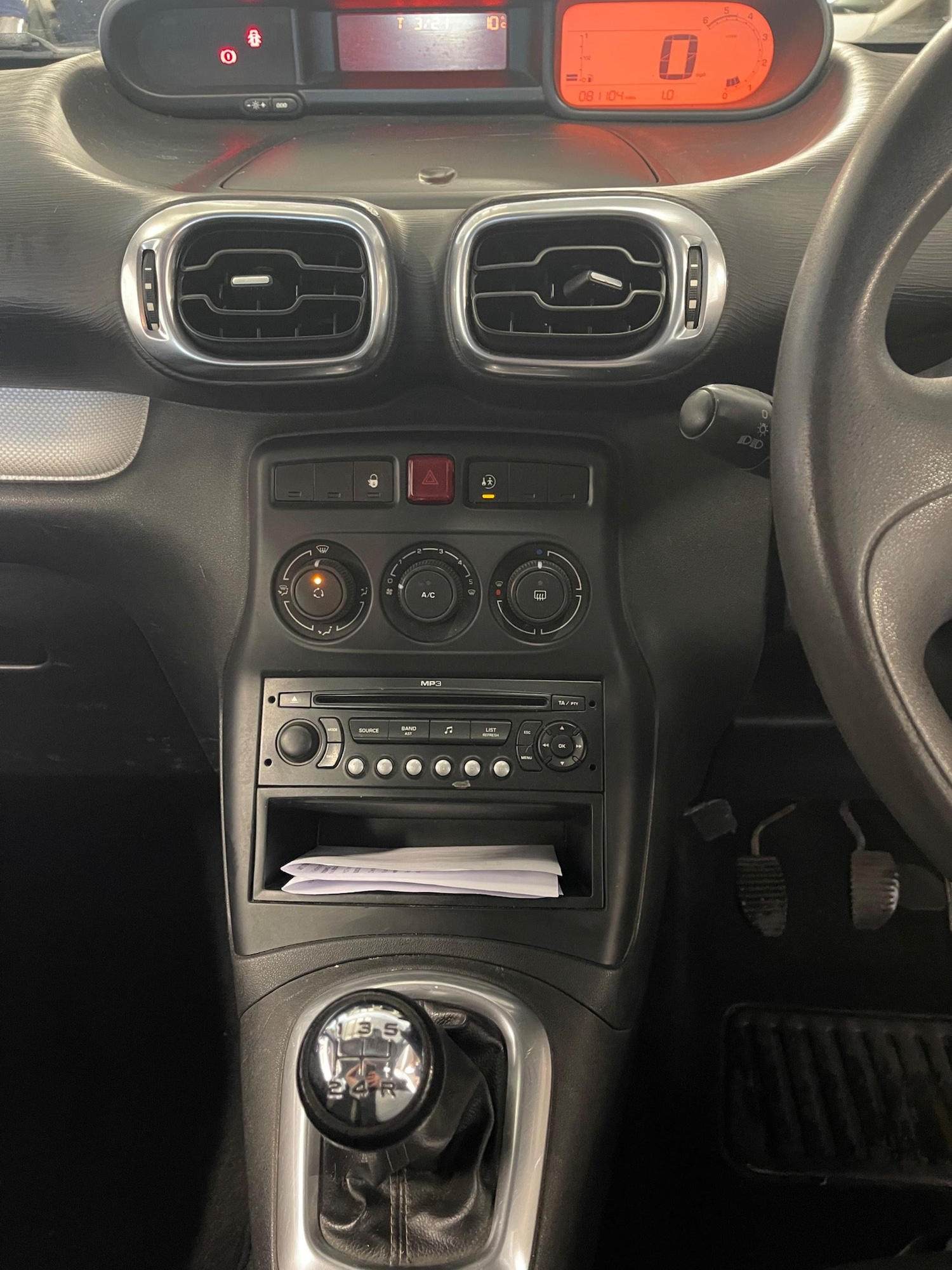 Used Citroen C3 Picasso 2009 for sale - 76989432: Photo 21