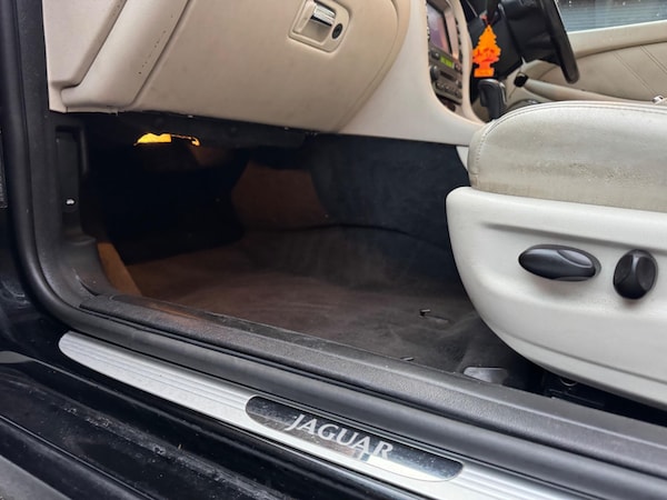 Used Jaguar X-Type 2009 for sale - 75990950: Photo 27
