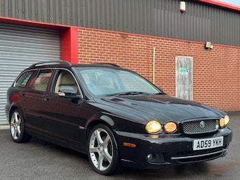 Used Jaguar X-Type 2009 for sale - 75990950: Photo 2