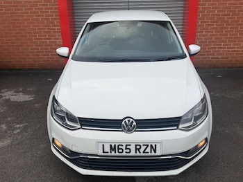 Used Volkswagen Polo 2015 for sale - 77479070: Photo