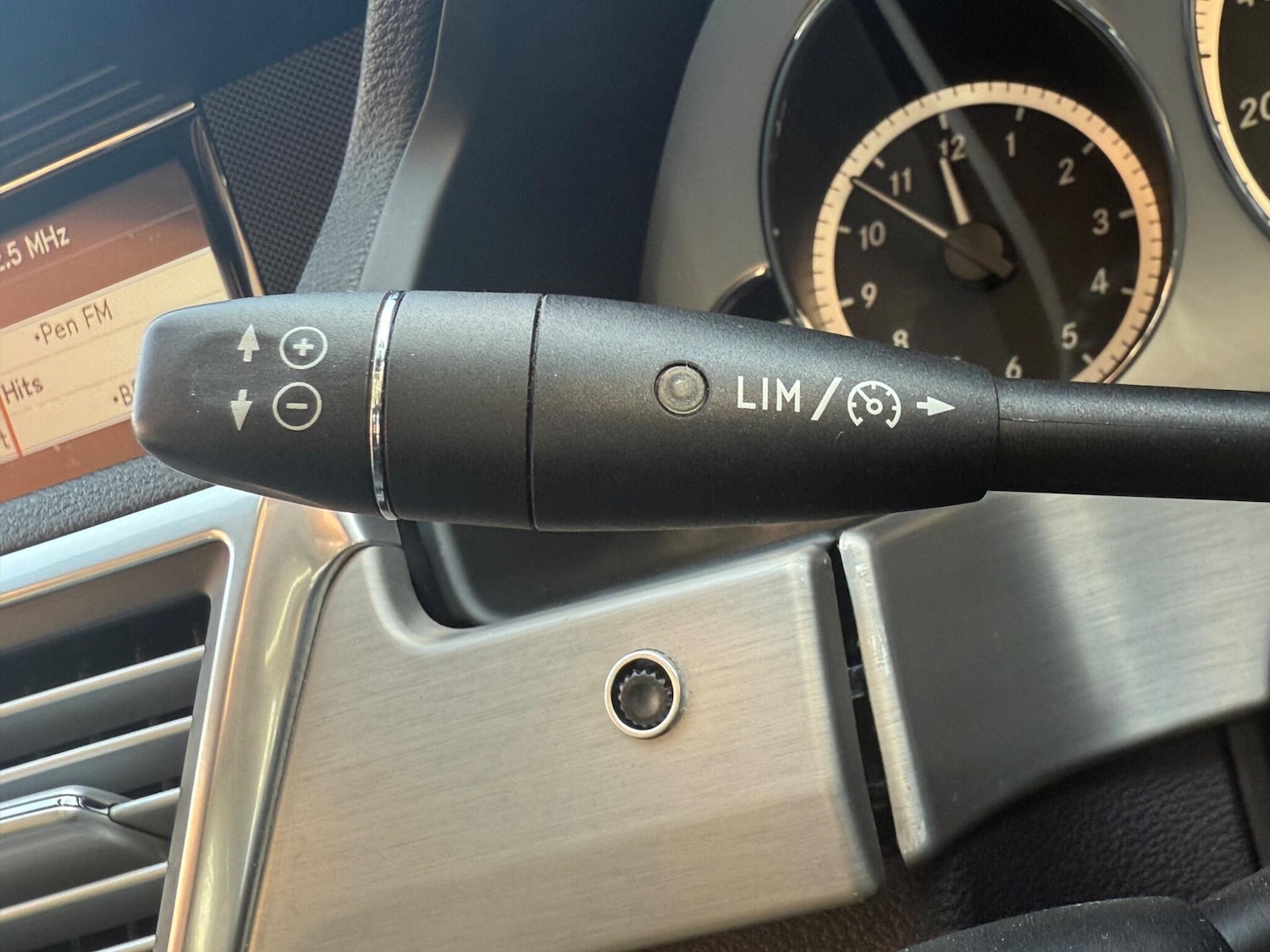 Used Mercedes-Benz E Class 2009 for sale - 77898410: Photo 13