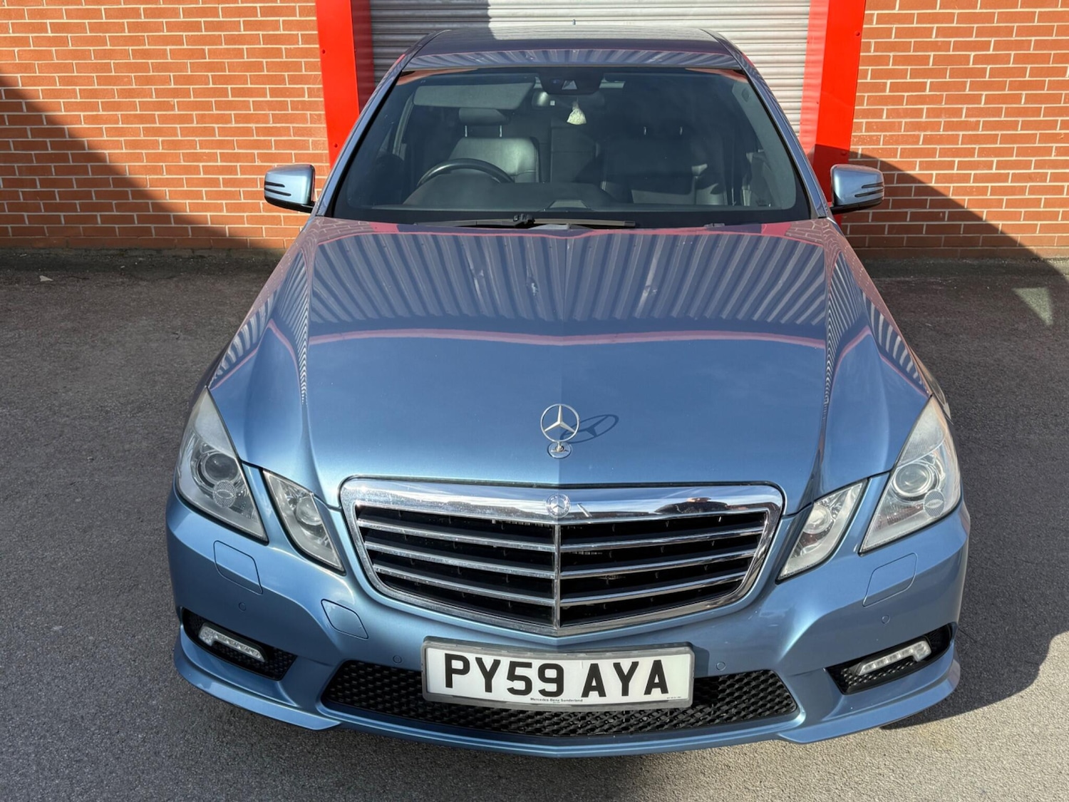 Used Mercedes-Benz E Class 2009 for sale - 77898410: Photo 3