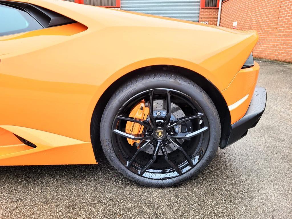 Used Lamborghini Huracan 2018 for sale - 77598856: Photo 12