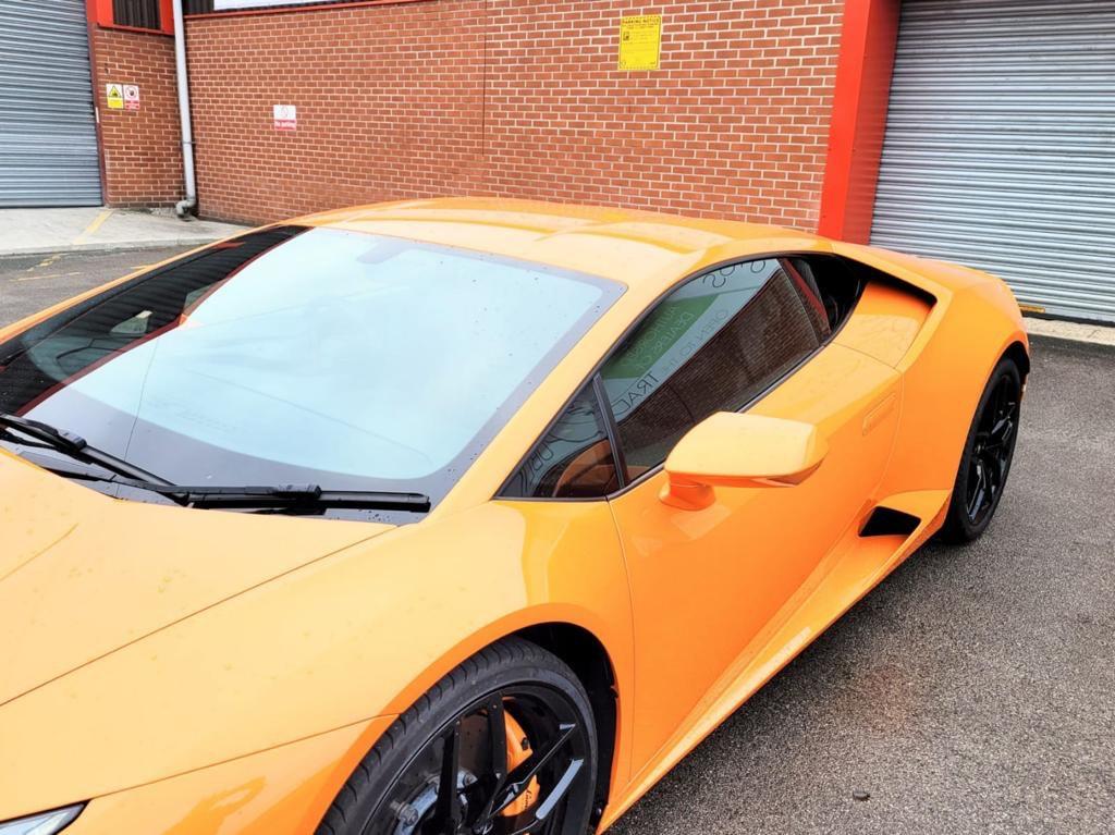 Used Lamborghini Huracan 2018 for sale - 77598856: Photo 2