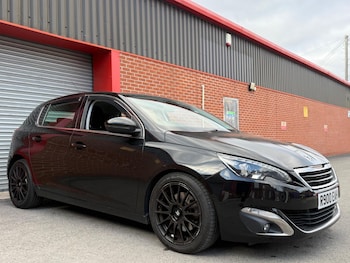 Used Peugeot 308 2015 for sale - 79475276: Photo