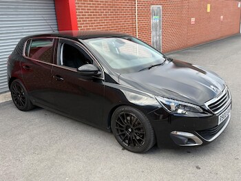 Used Peugeot 308 2015 for sale - 79475276: Photo