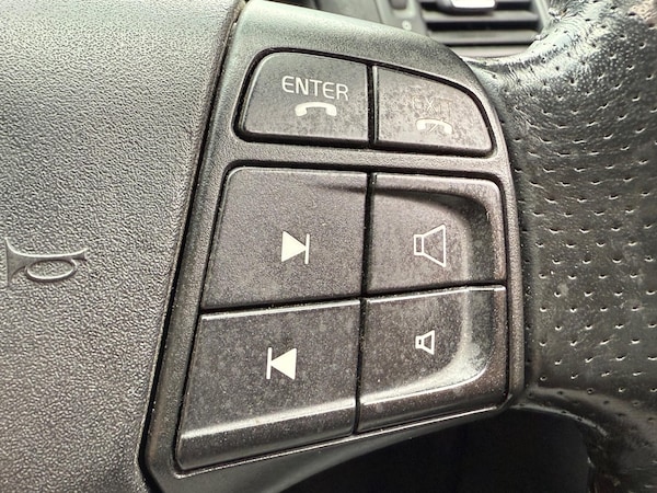 Used Volvo C30 2011 for sale - 76151343: Photo 12
