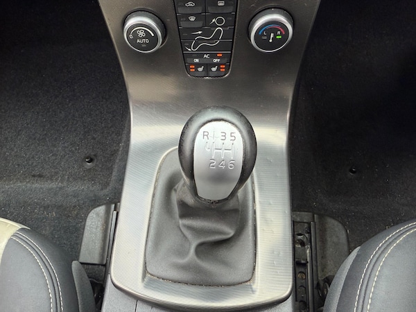 Used Volvo C30 2011 for sale - 76151343: Photo 18