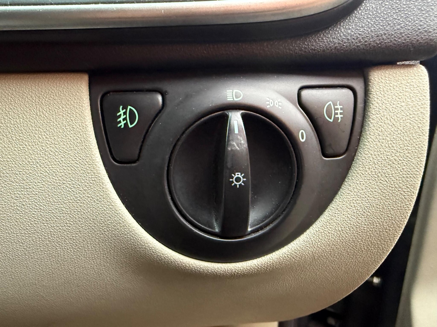 Used Saab 9-3 2008 for sale - 77456092: Photo 12