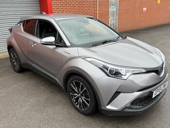 Used Toyota C-HR 2019 for sale - 76997660: Photo
