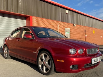 (08) - 2.2D DPF SE 4dr