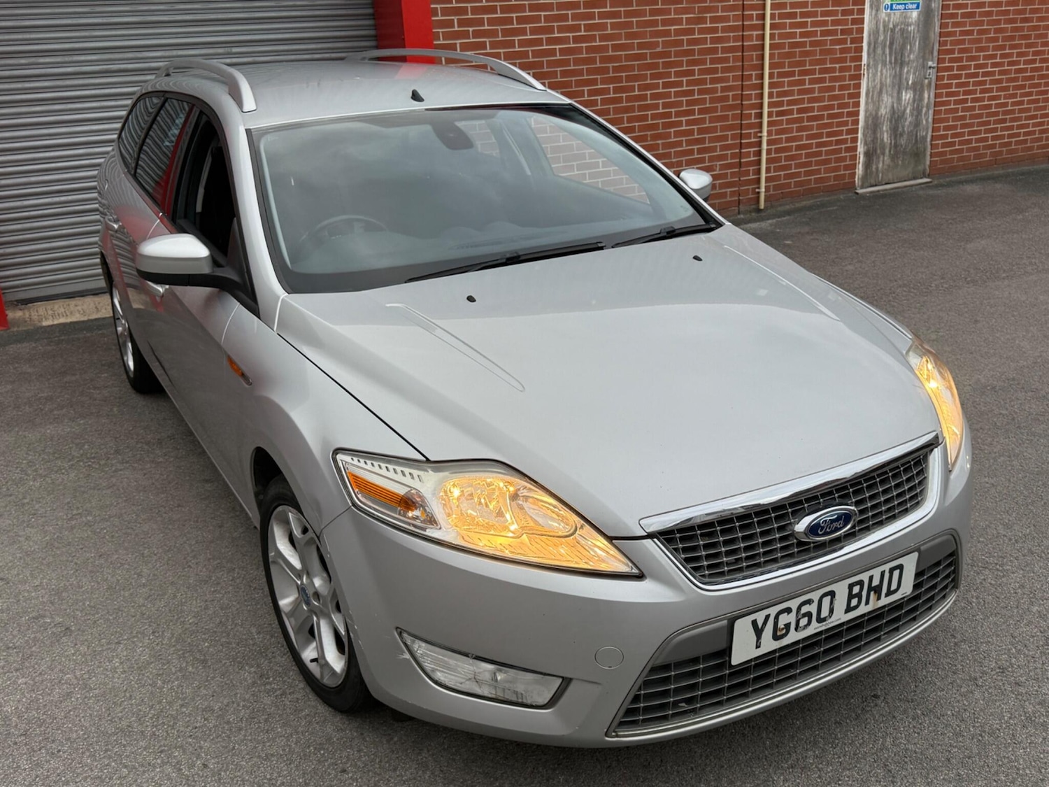 Used Ford Mondeo 2010 for sale - 76993577: Photo 2