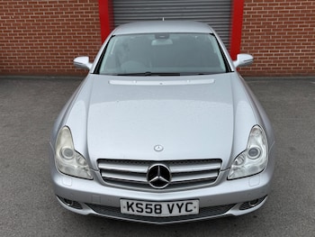 Used Mercedes-Benz CLS 2009 for sale - 75553217: Photo