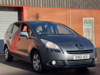 Used Peugeot 5008 2011 for sale - 73600076: Photo