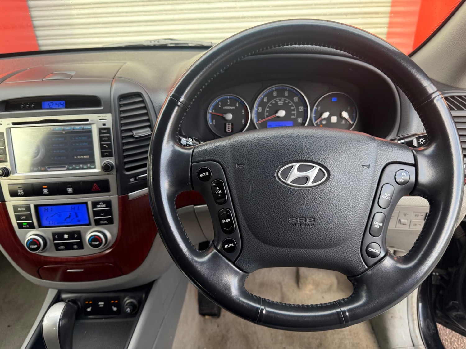 Used Hyundai Santa Fe for sale - 77174985: Photo 21