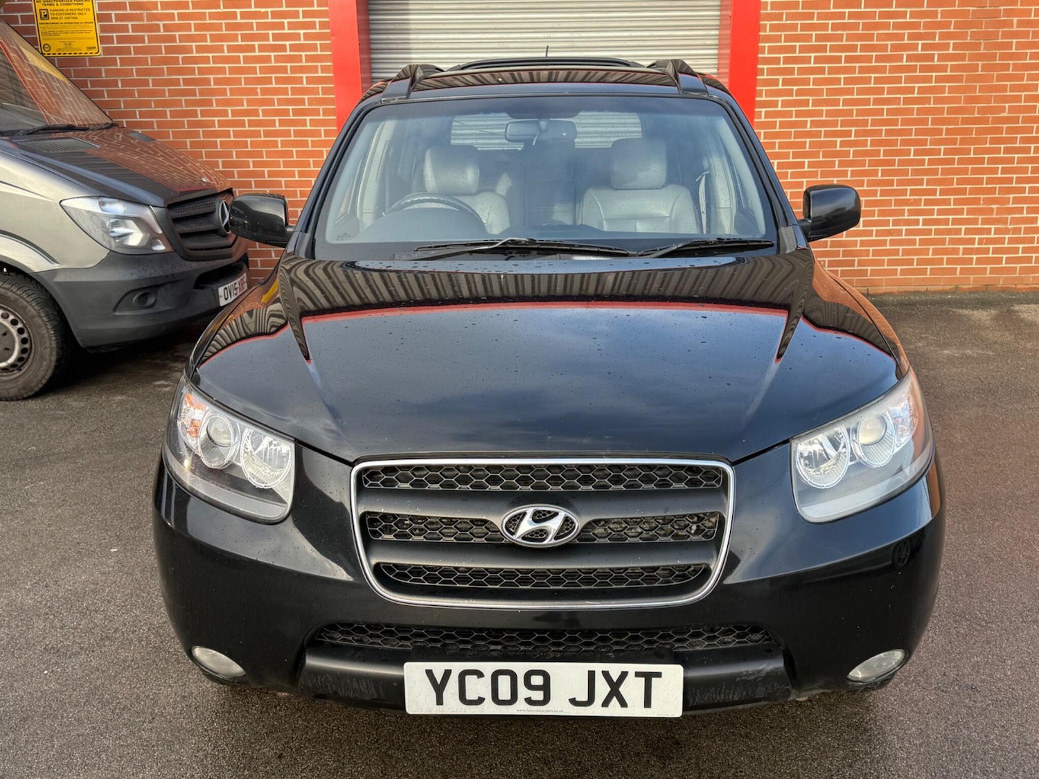 Used Hyundai Santa Fe for sale - 77174985: Photo 3