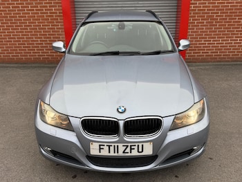 Used BMW 3 Series 2011 for sale - 79475398: Photo