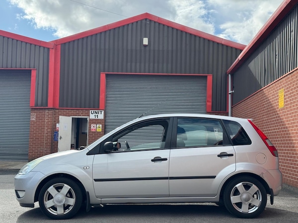 Used Ford Fiesta 2005 for sale - 76094908: Photo 18