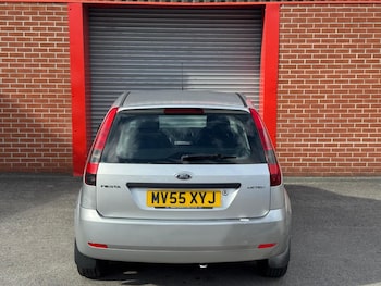 Used Ford Fiesta 2005 for sale - 76094908: Photo