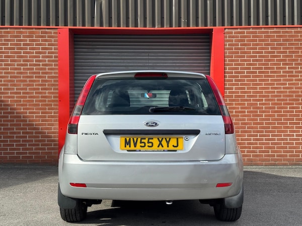 Used Ford Fiesta 2005 for sale - 76094908: Photo 5