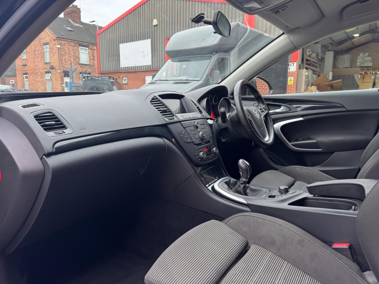 Used Vauxhall Insignia 2011 for sale - 76295521: Photo 28