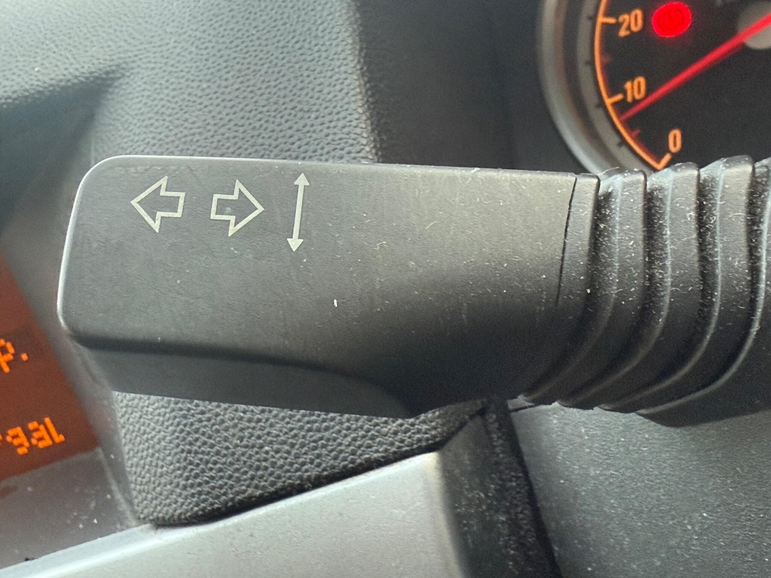 Used Vauxhall Astra 2010 for sale - 78071952: Photo 14