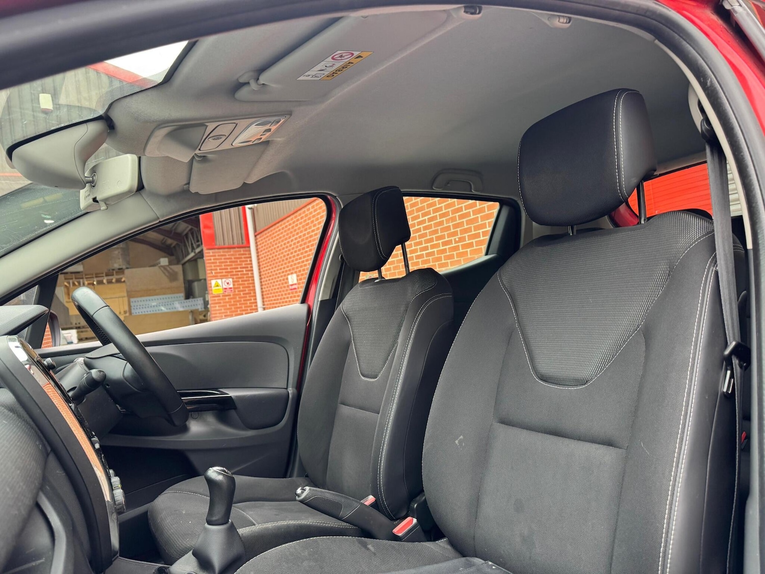 Used Renault Clio 2014 for sale - 76667524: Photo 19