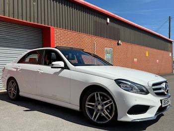 Used Mercedes-Benz E Class 2014 for sale - 79281175: Photo