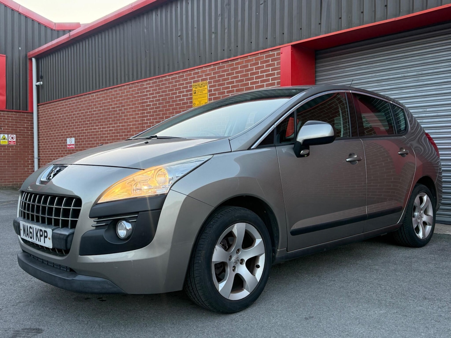 Used Peugeot 3008 2011 for sale - 78185348: Photo 5